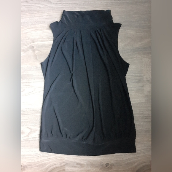 PerSeption Concept Sleevelesss Mock Neck - Picture 1 of 7